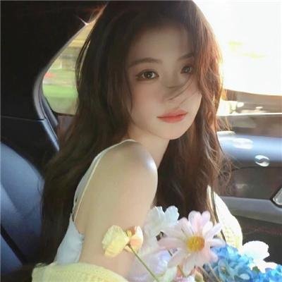 早餐时女歌迷快闪