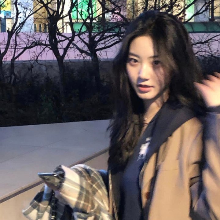 女恶魔人